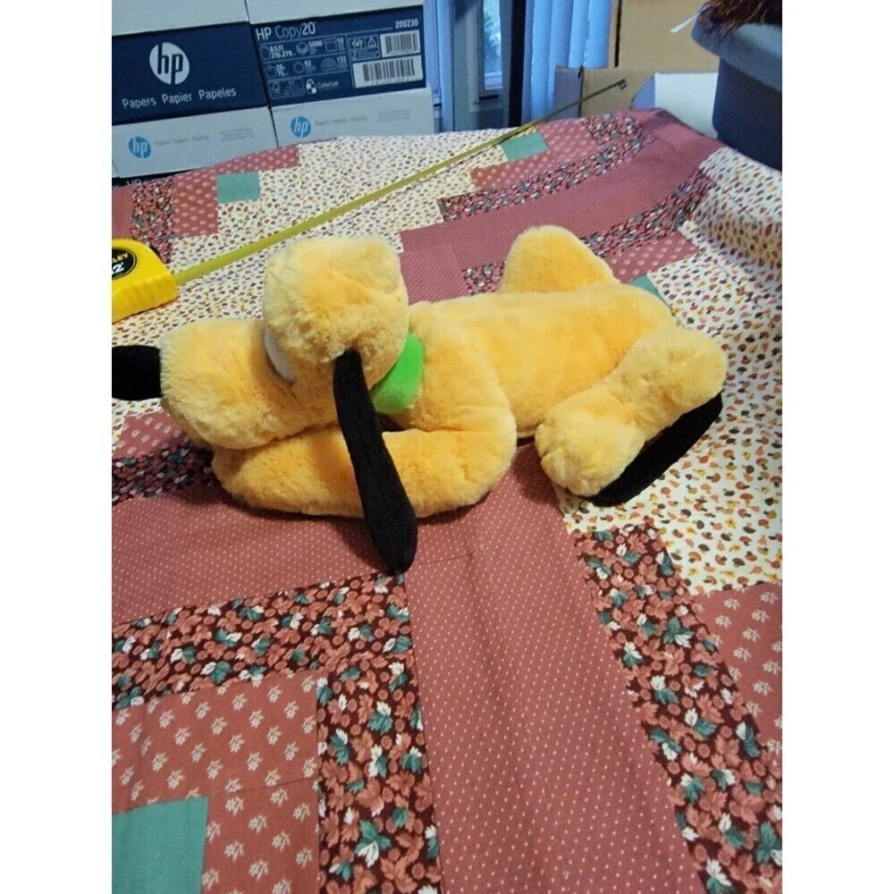 Disneyland parks Authentic Pluto 10in Plush